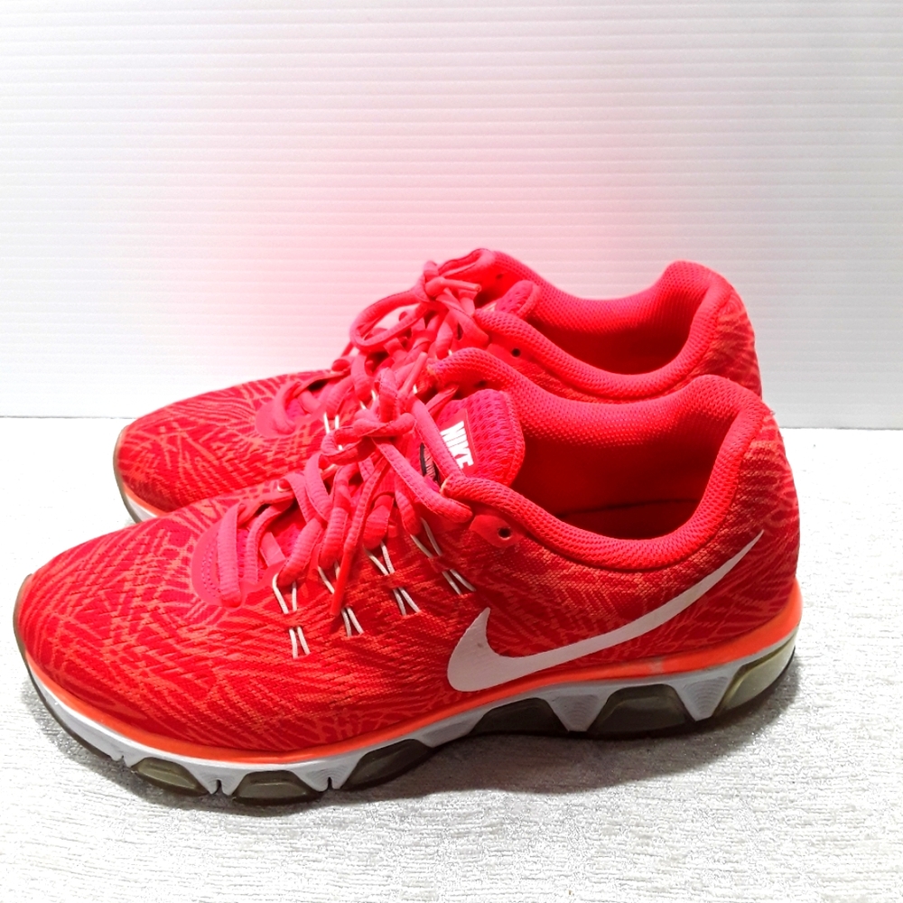 Nike Air Max Tailwind 8 Print Bright Crimson Women's Shoe Size 8 orange red.